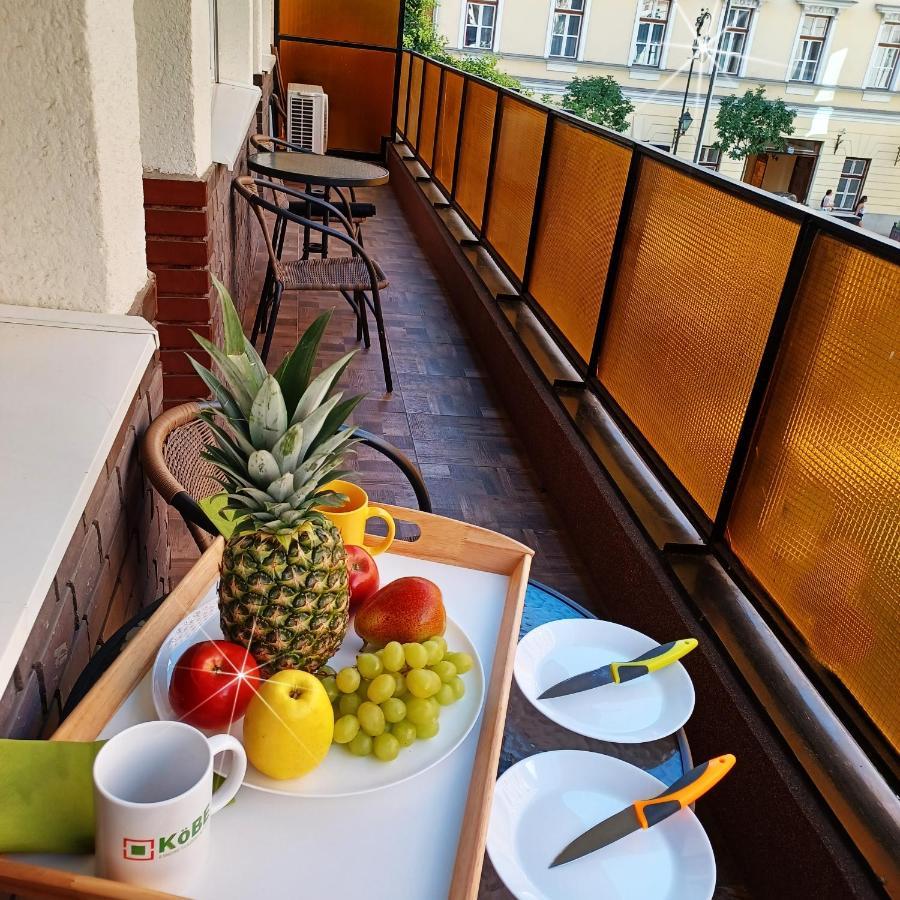 Corner Apartment Budapest Esterno foto